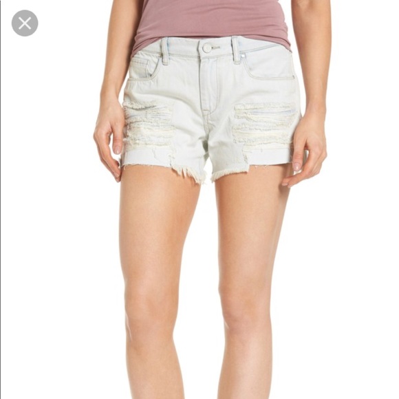 Blank NYC Pants - BLANKNYC light wash distressed denim short
